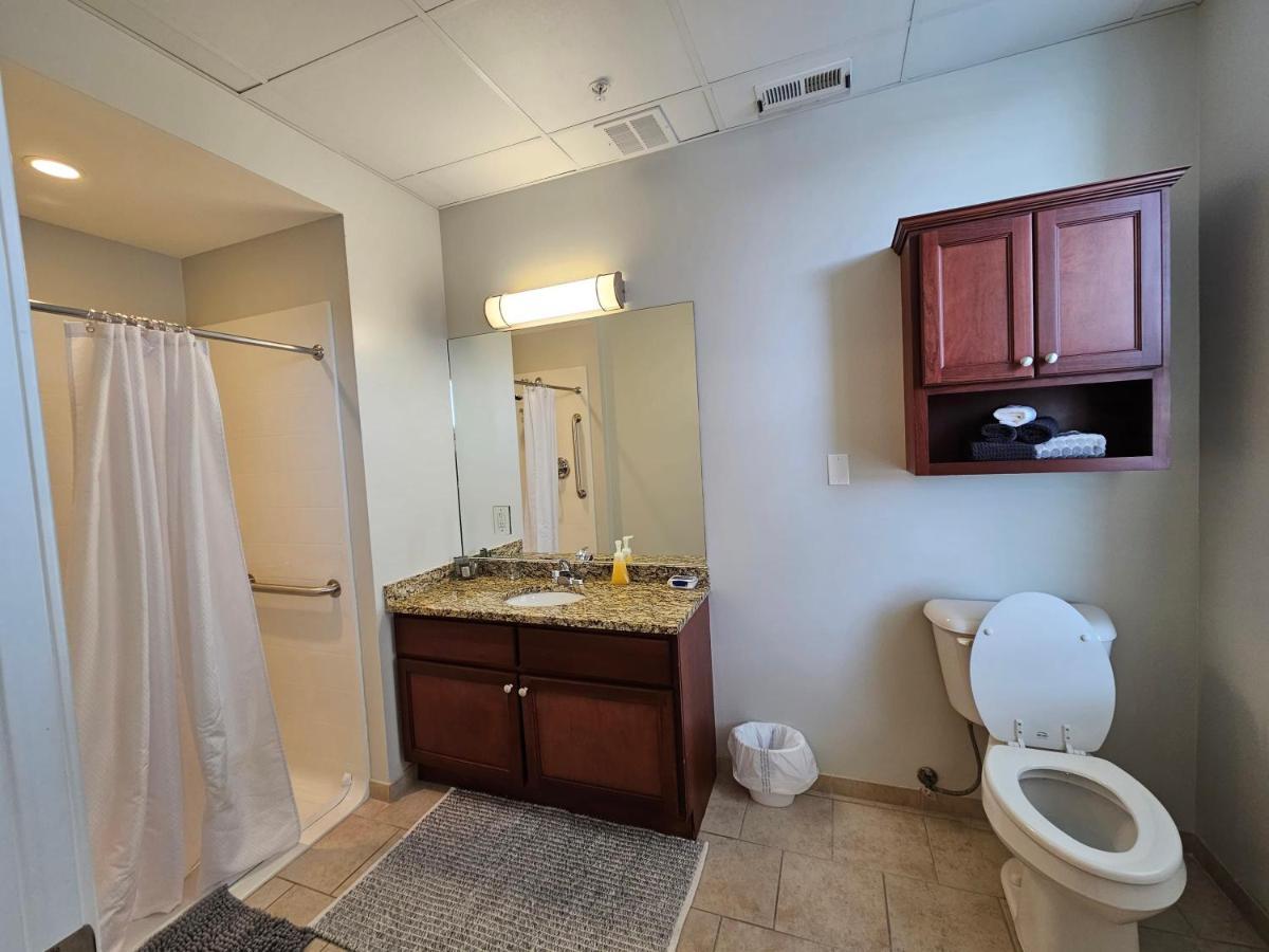 Cozy Stay At The Inman - 214 Champaign Bagian luar foto